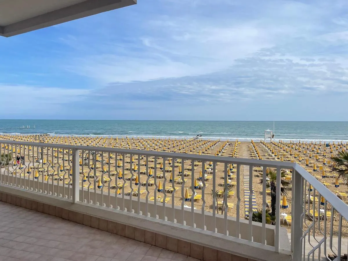 Fronte Mare-Residence Union 9 Lido di Jesolo