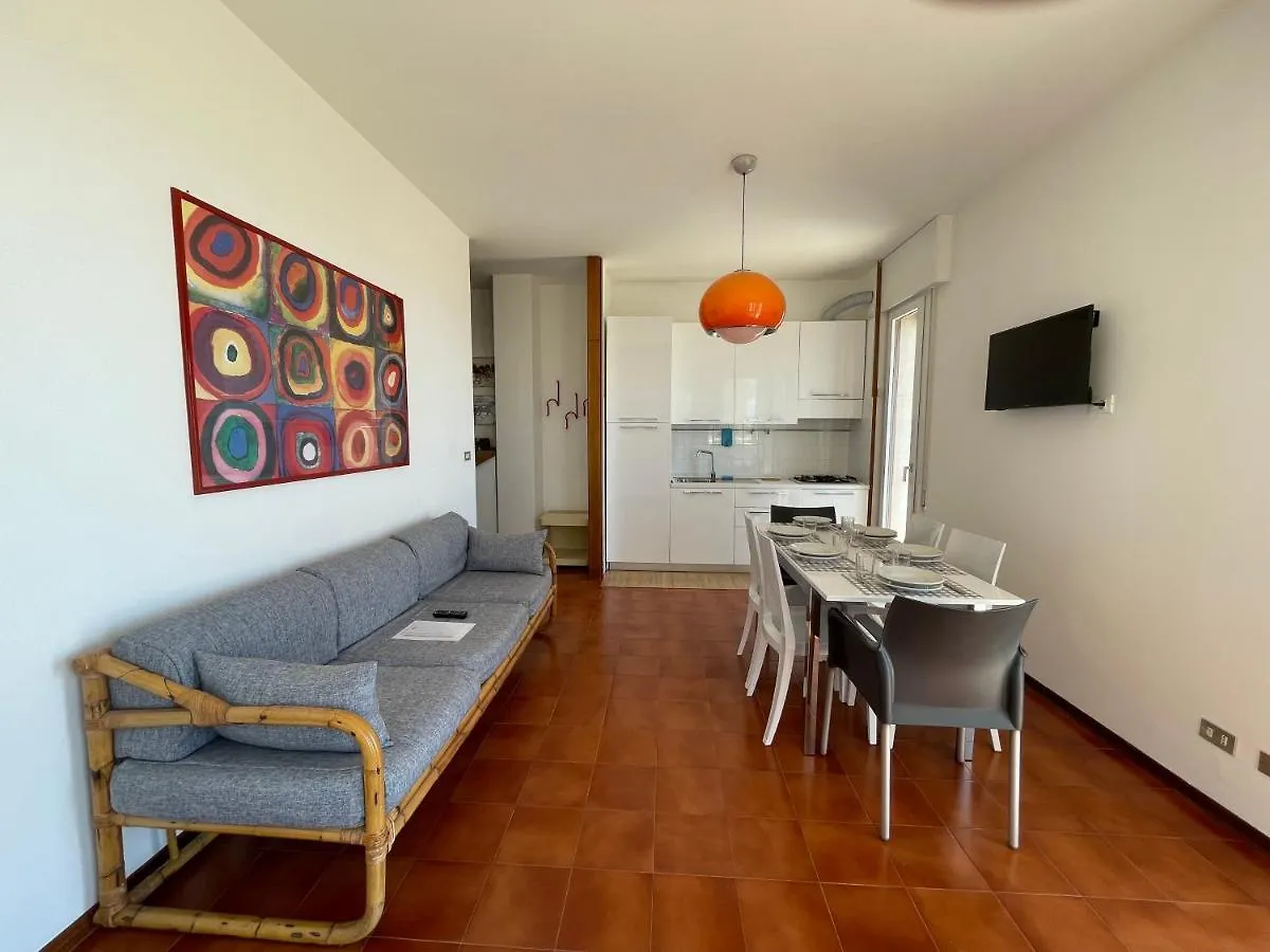 Apartment Fronte Mare-Residence Union 9 Lido di Jesolo Italy